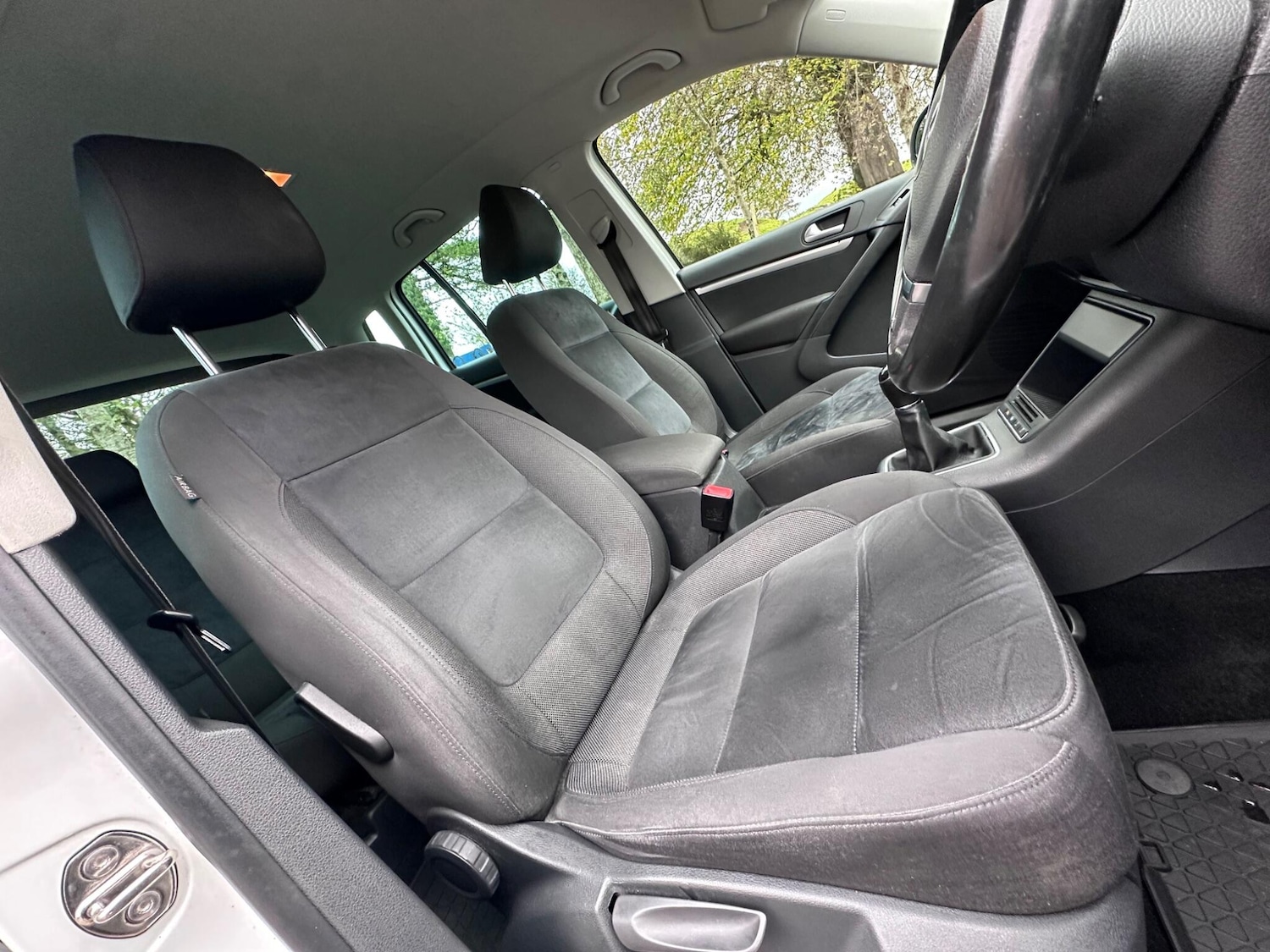 Used Volkswagen Tiguan 2014 for sale - 75965963: Photo 2