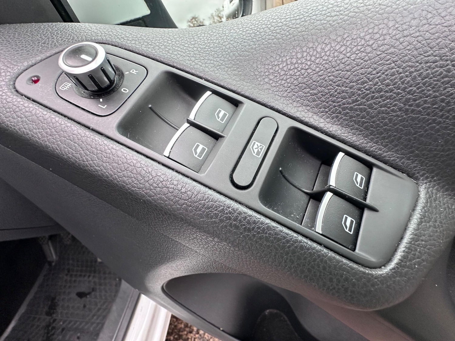 Used Volkswagen Tiguan 2014 for sale - 75965963: Photo 5