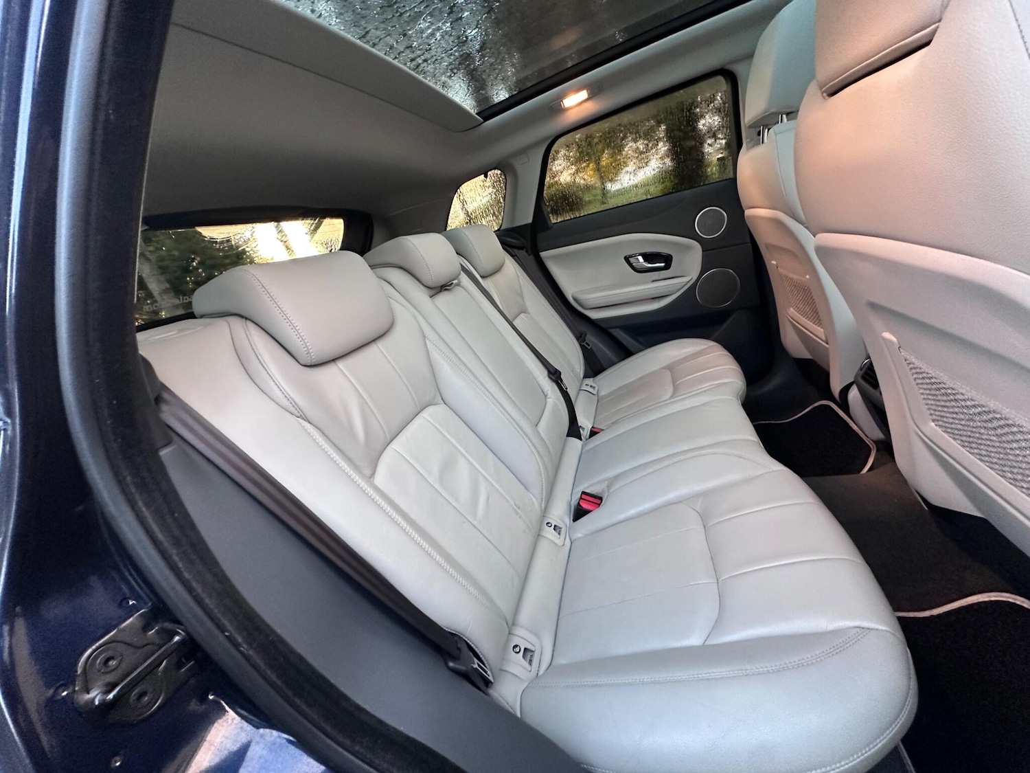 Used Land Rover Range Rover Evoque 2018 for sale - 76913581: Photo 10