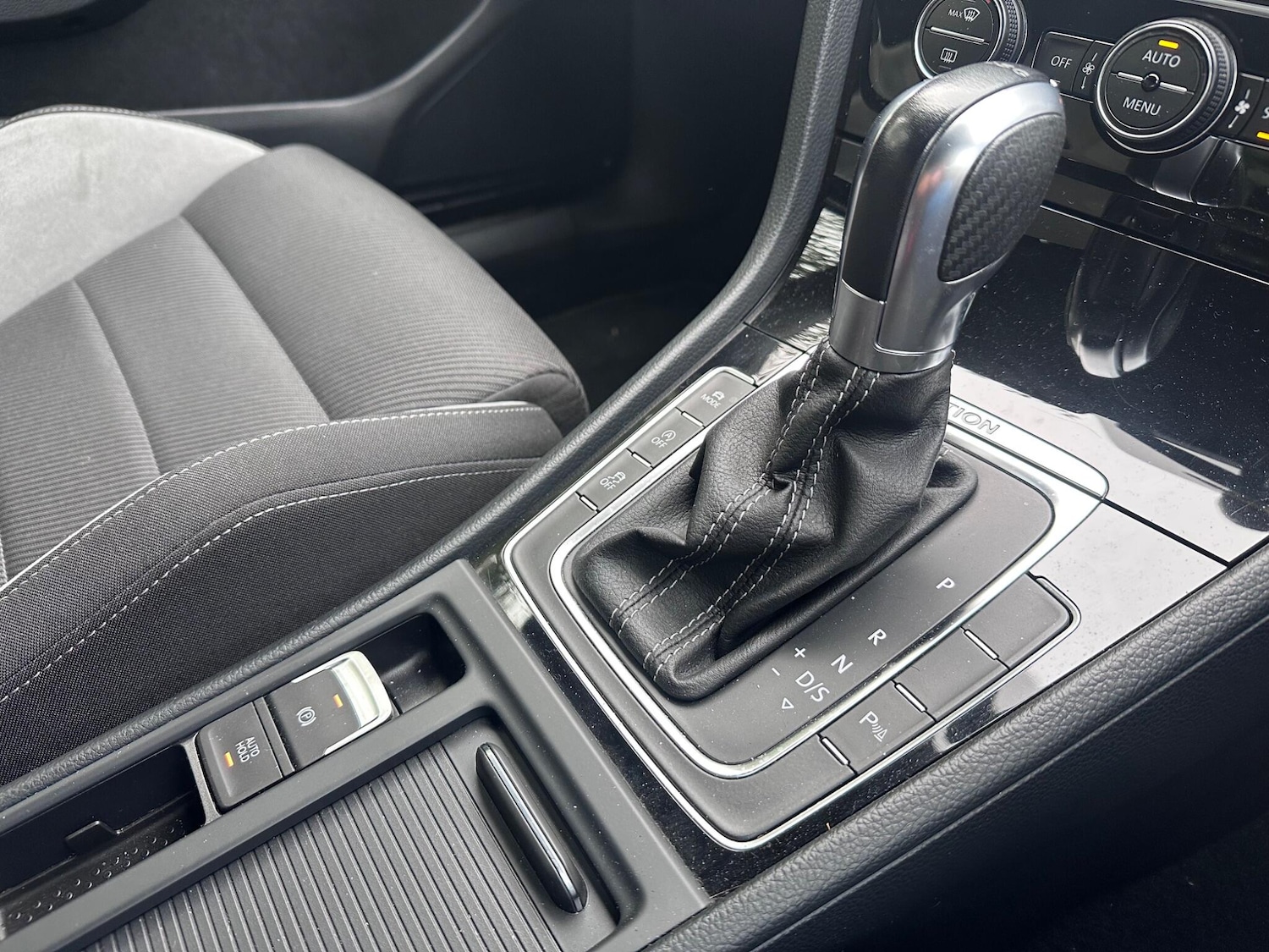 Used Volkswagen Golf 2015 for sale - 76989526: Photo 10