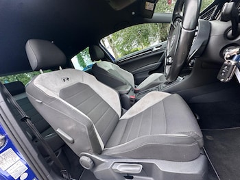 Used Volkswagen Golf 2015 for sale - 76989526: Photo