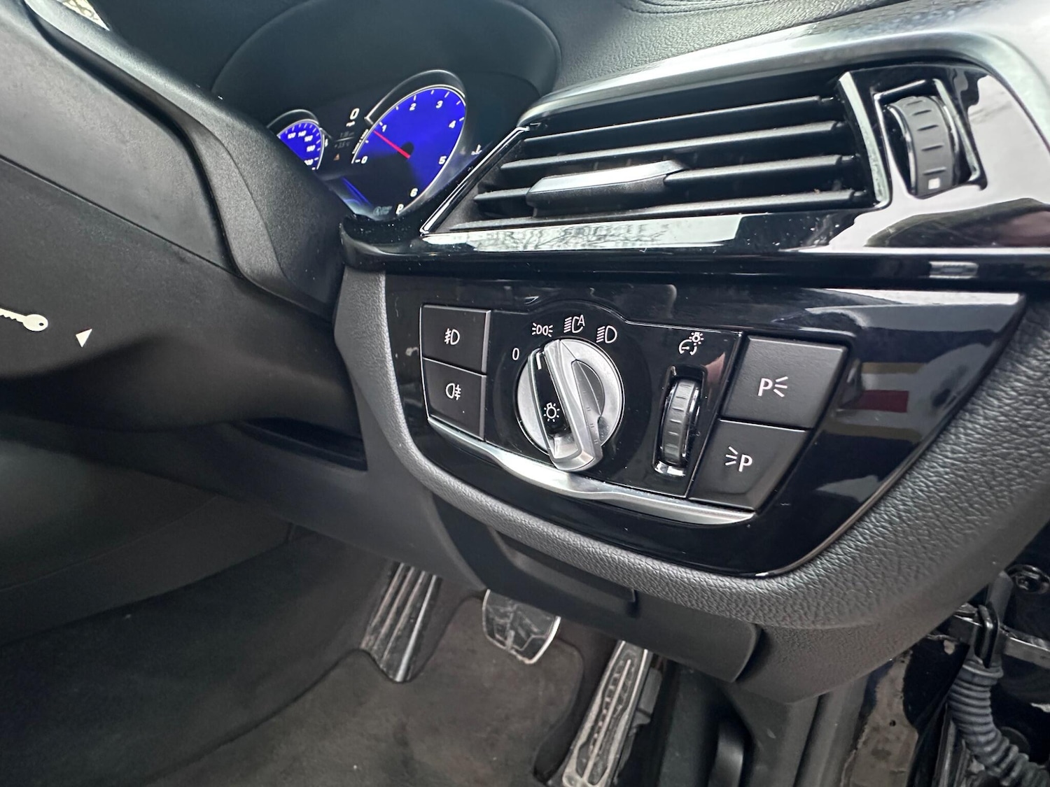 Used BMW 5 Series 2018 for sale - 77074465: Photo 10