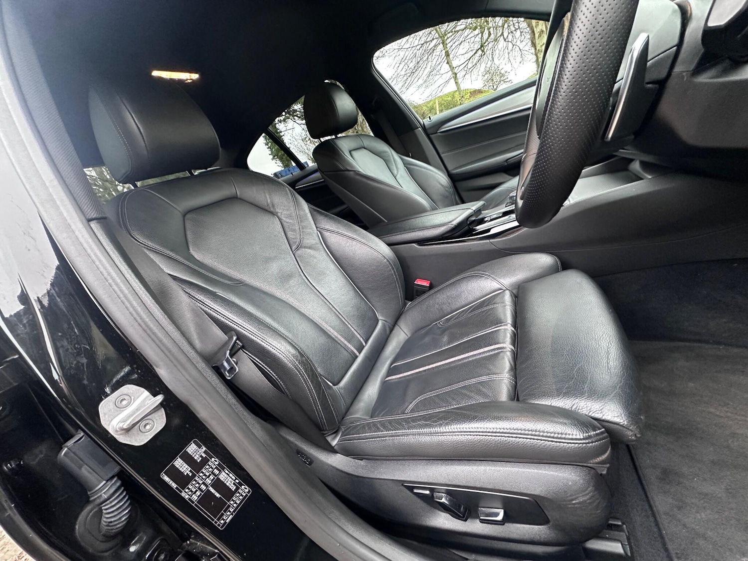 Used BMW 5 Series 2018 for sale - 77074465: Photo 3