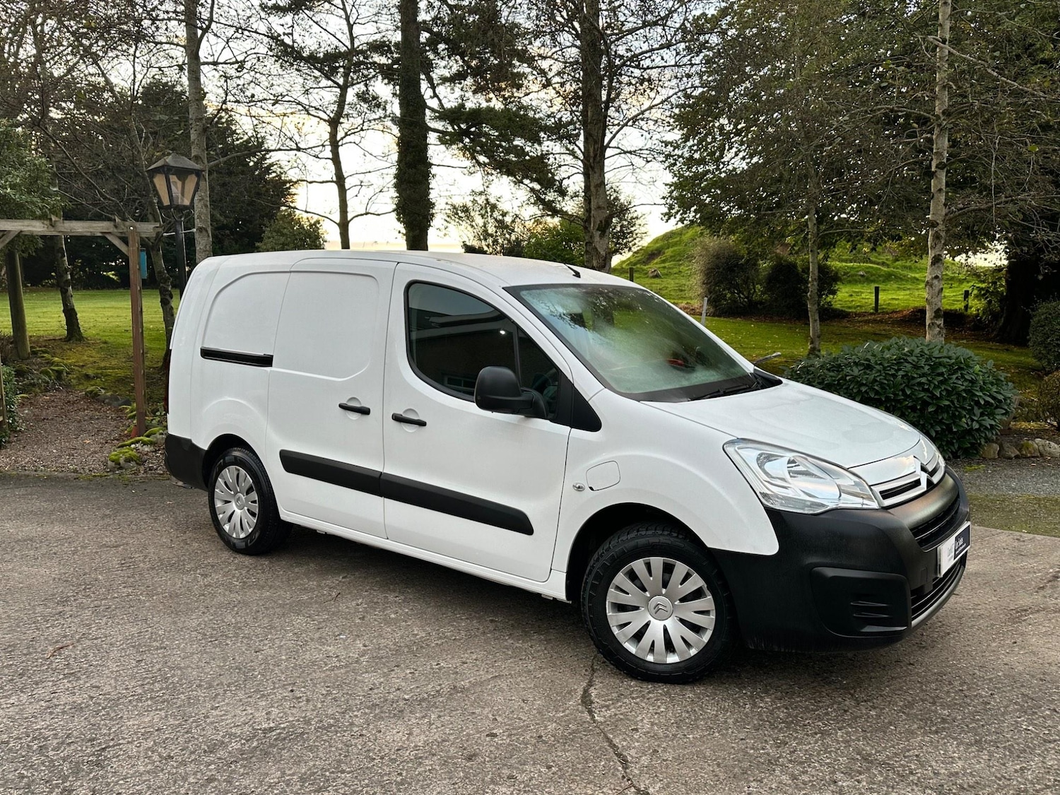 Used Citroen Berlingo 2018 for sale - 76270223: Photo 4