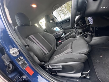 Used MINI Hatch 2017 for sale - 76912673: Photo