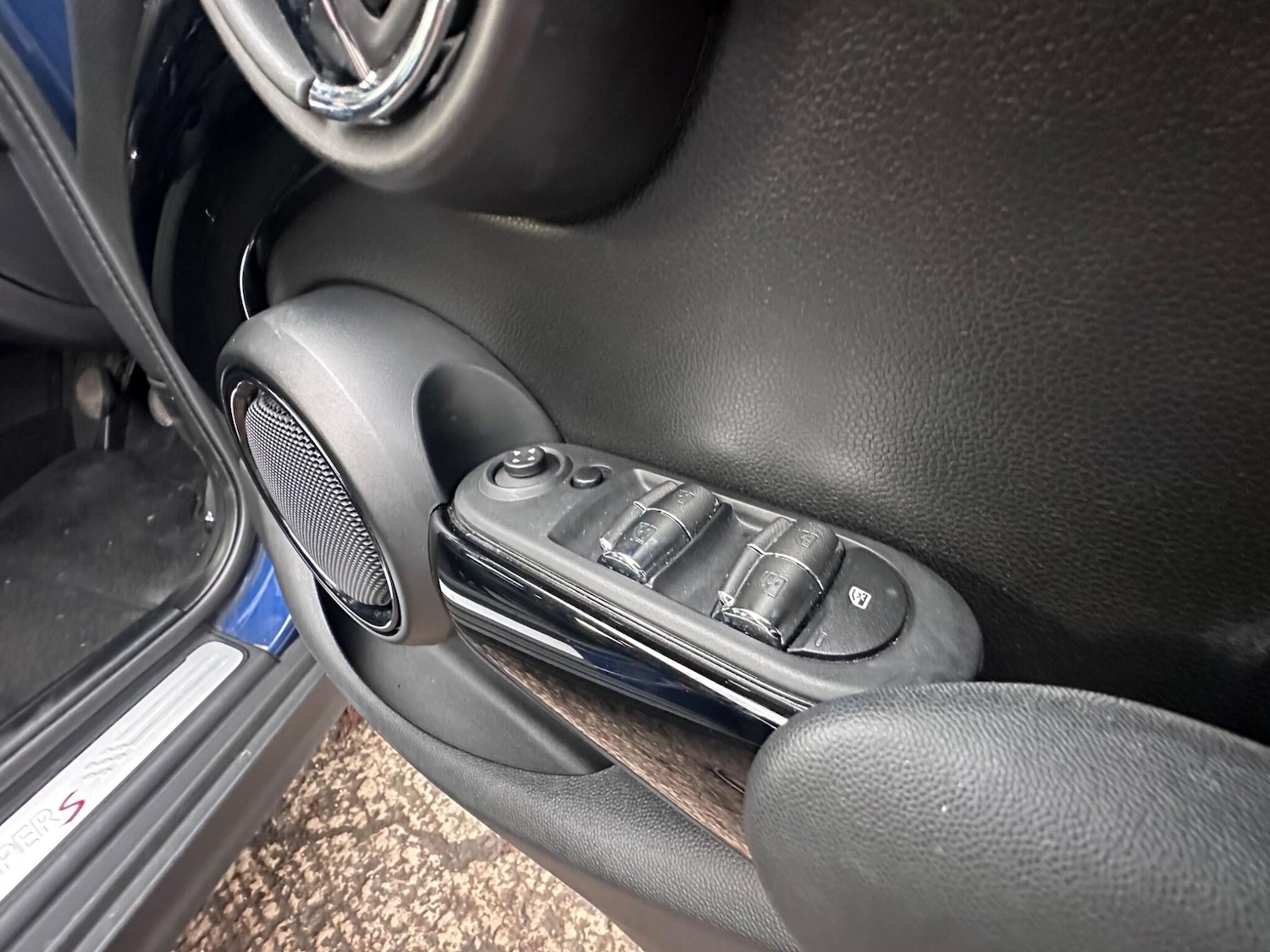 Used MINI Hatch 2017 for sale - 76912673: Photo 4