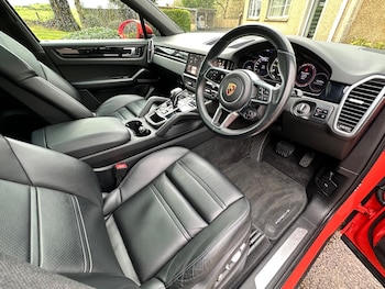 Used Porsche Cayenne 2021 for sale - 76270745: Photo