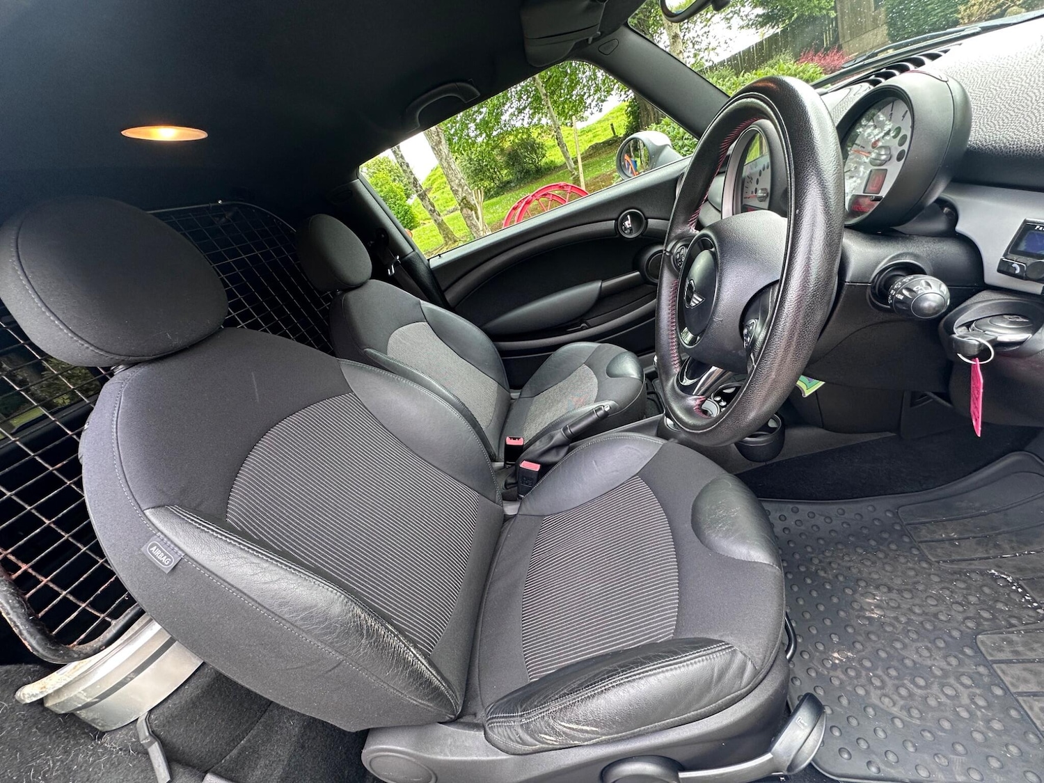 Used MINI Clubvan 2013 for sale - 76988511: Photo 2