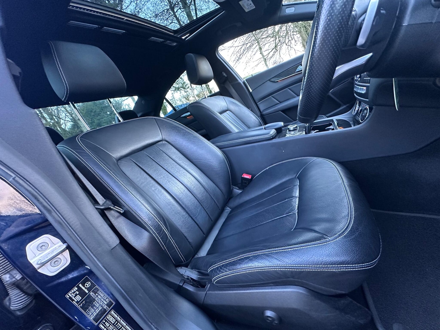 Used Mercedes-Benz CLS for sale - 77016986: Photo 2