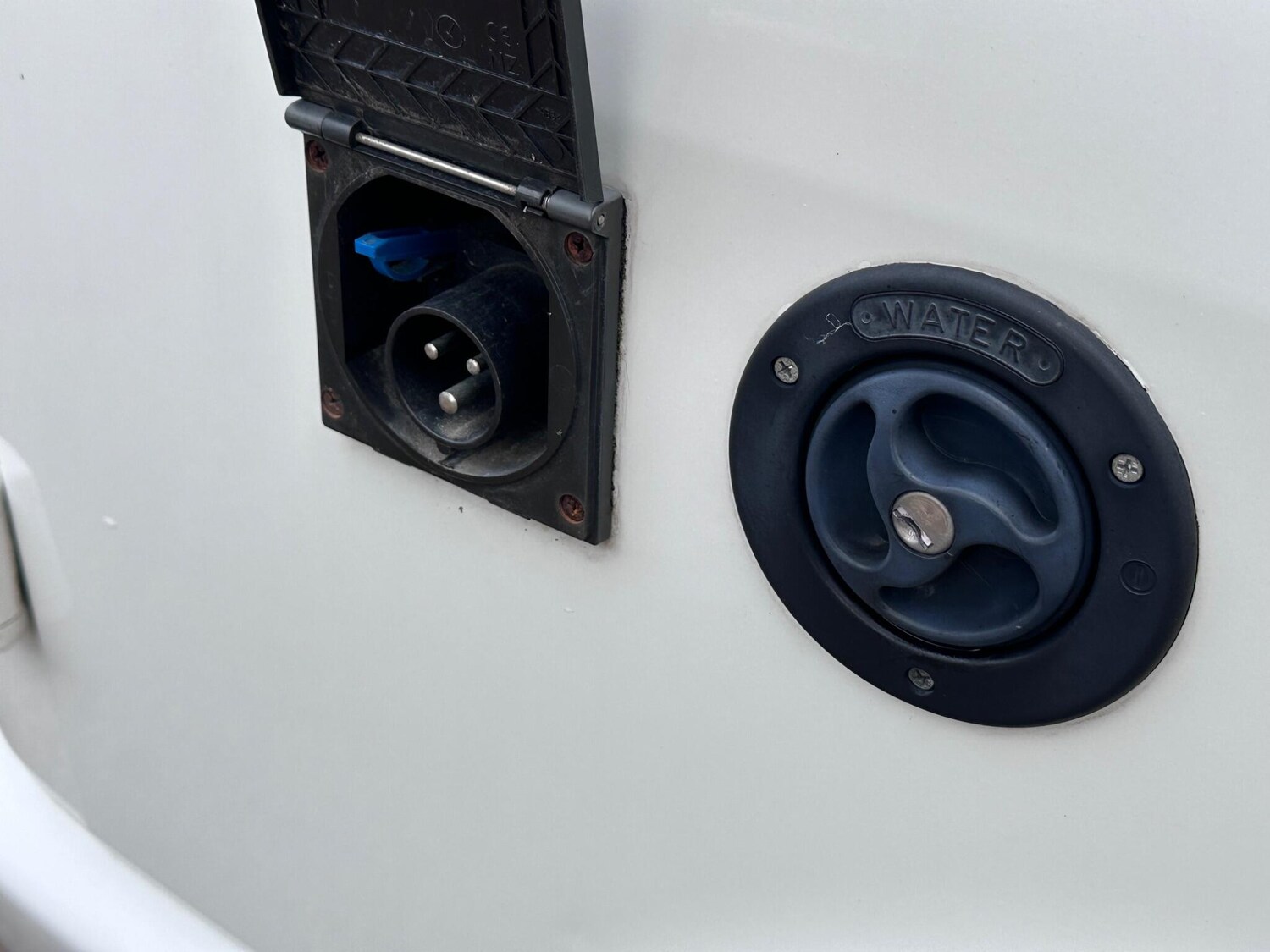 Used Volkswagen Transporter 2015 for sale - 76912614: Photo 6