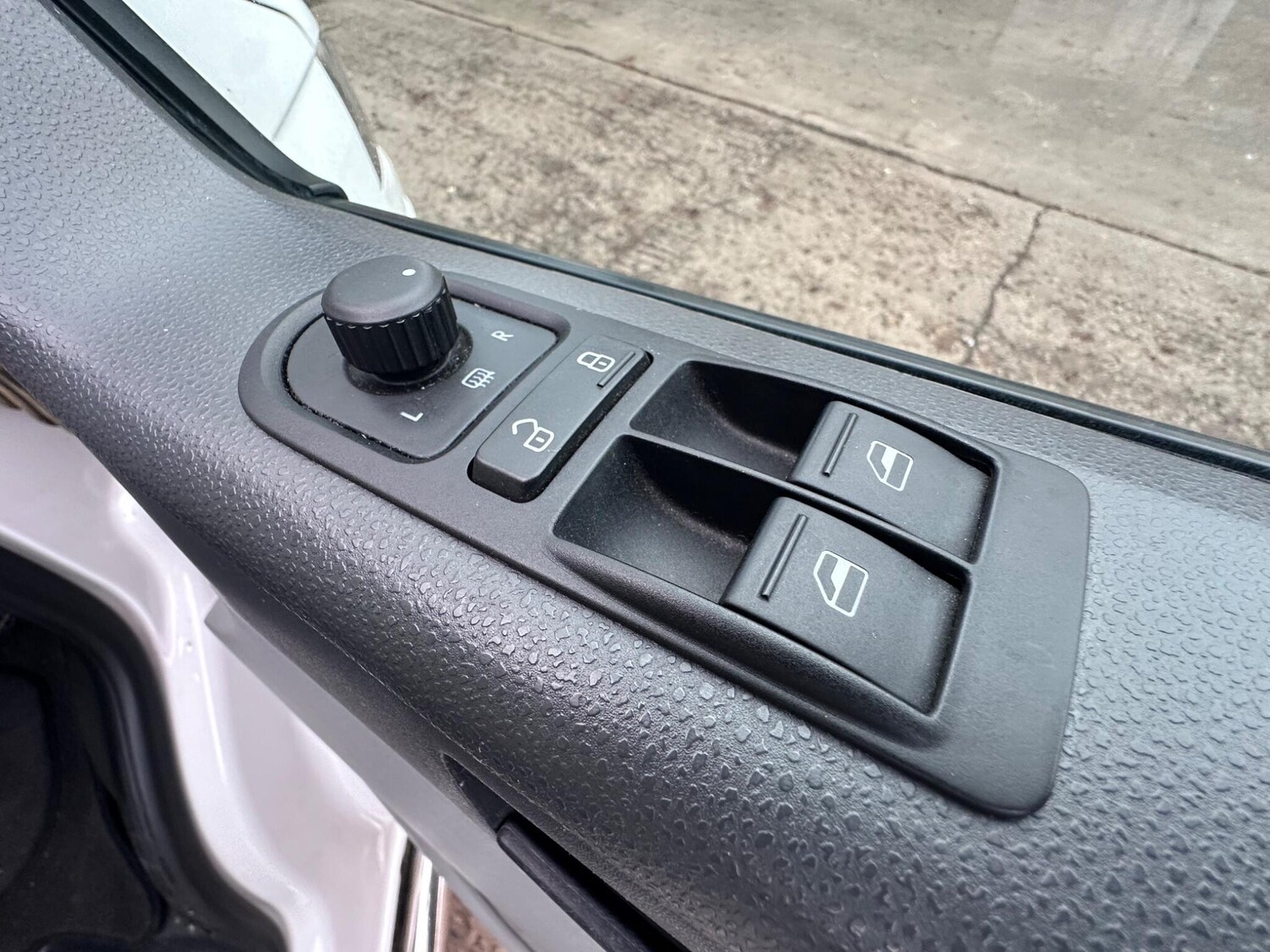 Used Volkswagen Transporter 2015 for sale - 76912614: Photo 7