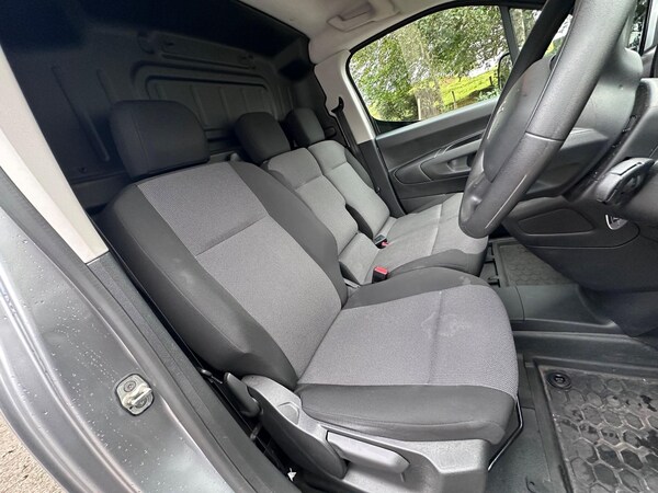 Used Citroen Berlingo 2021 for sale - 76269800: Photo 3