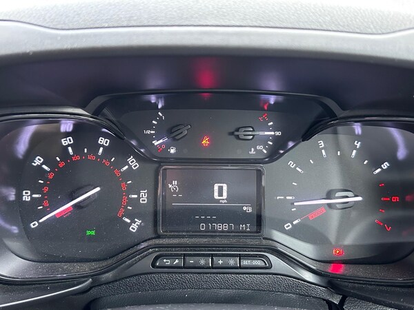 Used Citroen Berlingo 2021 for sale - 76269800: Photo 8