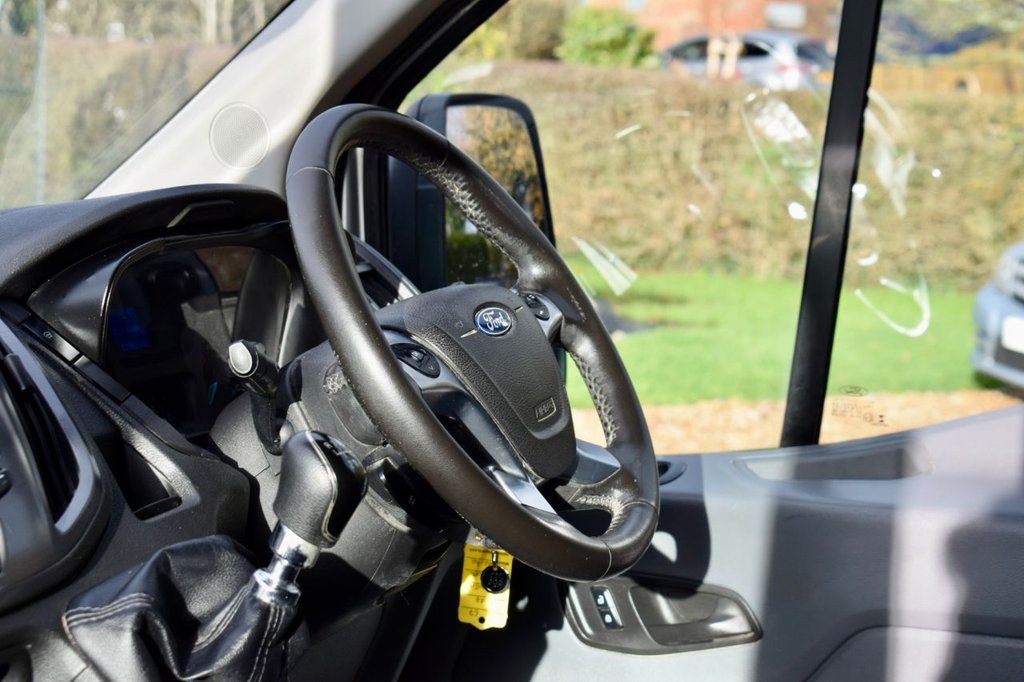 Used Ford Transit 2017 for sale - 76950717: Photo 32