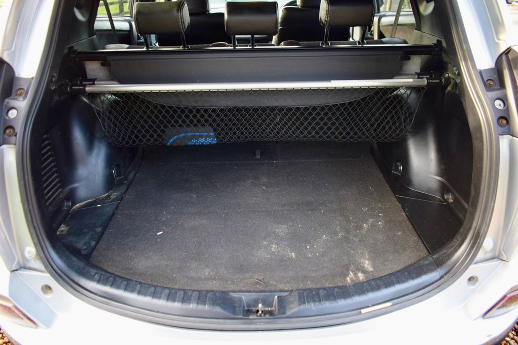 Used Toyota RAV4 2016 for sale - 77269079: Photo 12