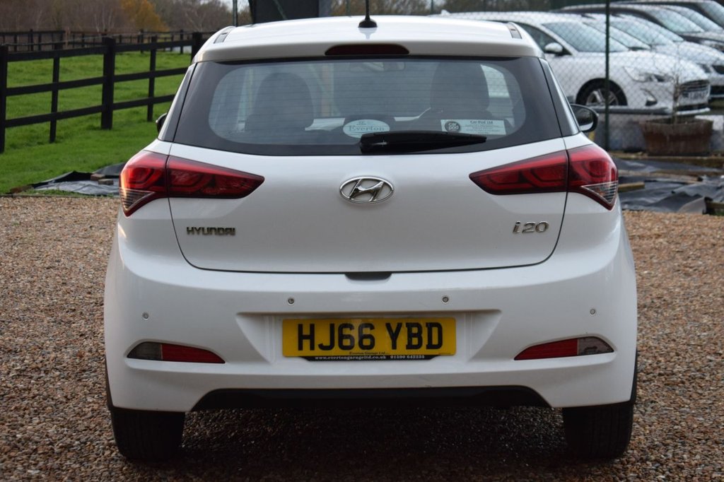 Used Hyundai i20 2017 for sale - 76901174: Photo 10