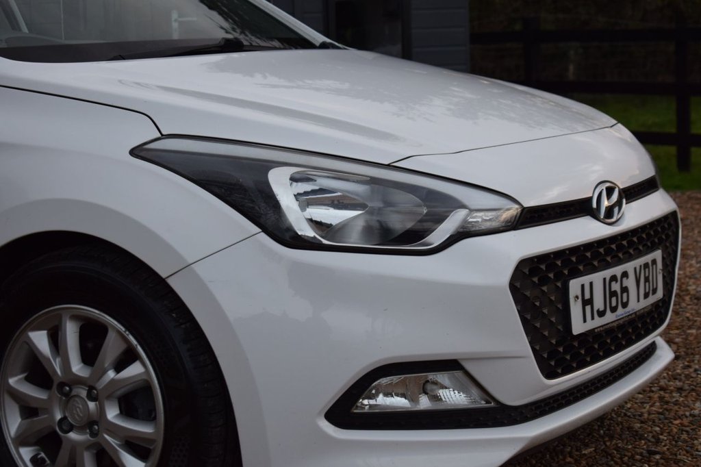 Used Hyundai i20 2017 for sale - 76901174: Photo 16
