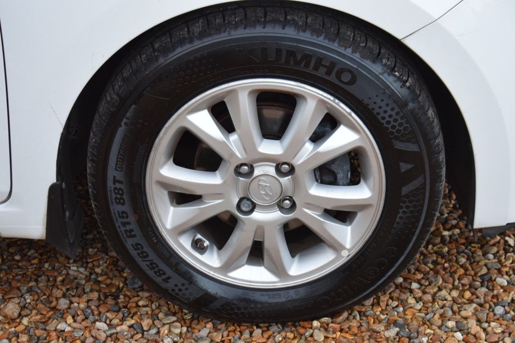 Used Hyundai i20 2017 for sale - 76901174: Photo 19