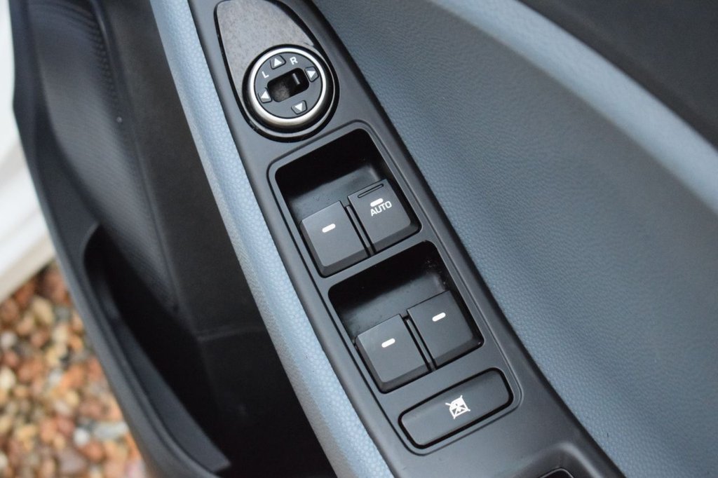 Used Hyundai i20 2017 for sale - 76901174: Photo 32