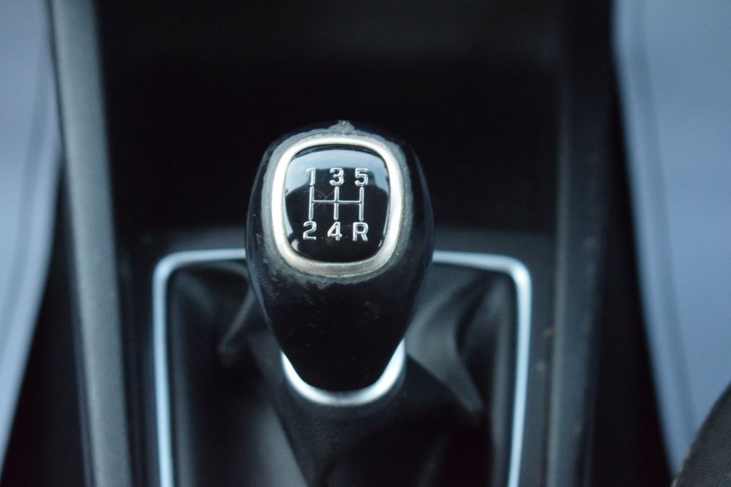 Used Hyundai i20 2017 for sale - 76901174: Photo 50