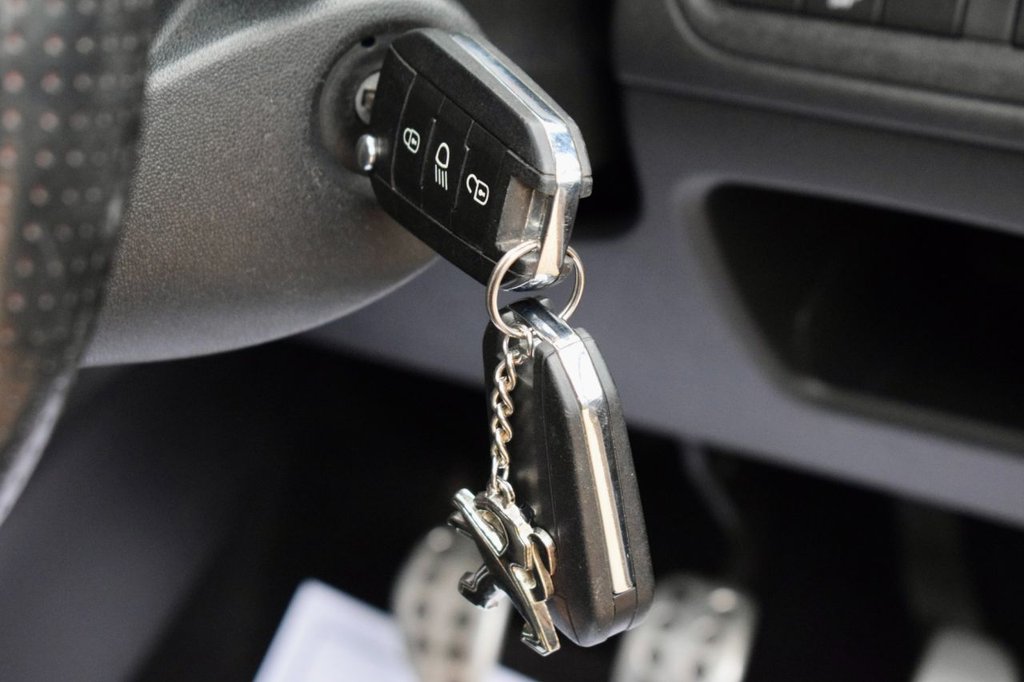 Used Peugeot 208 2016 for sale - 77588299: Photo 28