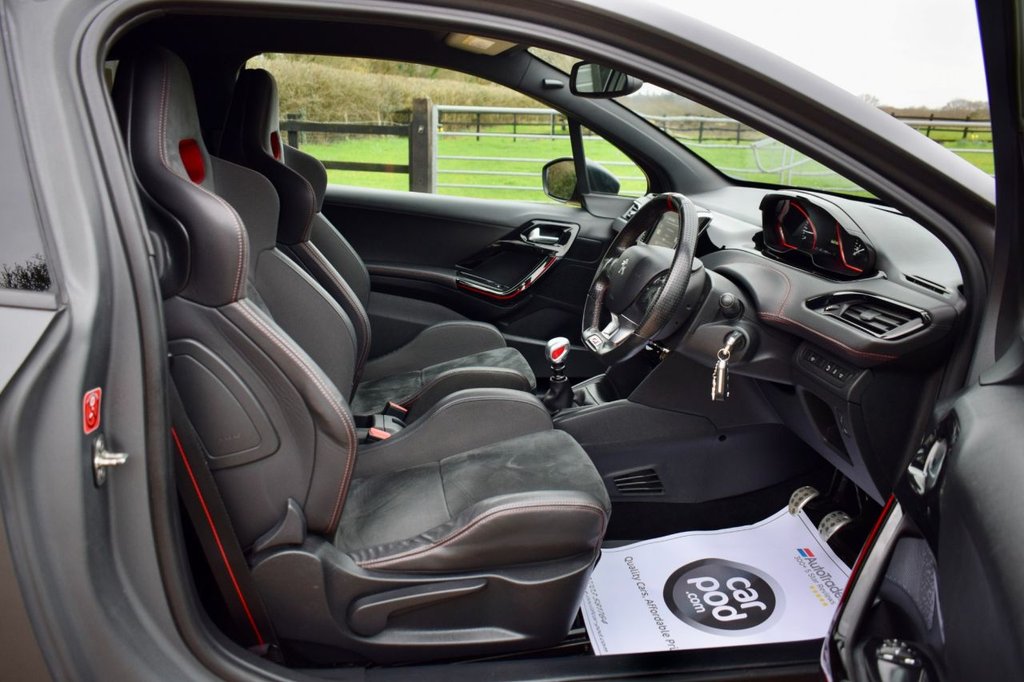 Used Peugeot 208 2016 for sale - 77588299: Photo 35