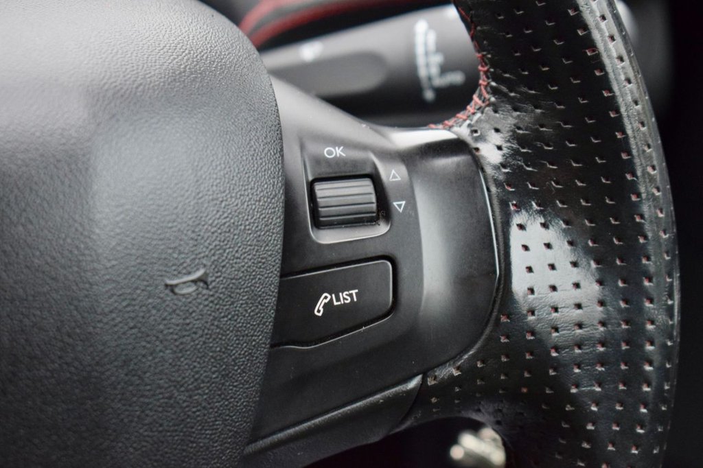 Used Peugeot 208 2016 for sale - 77588299: Photo 46