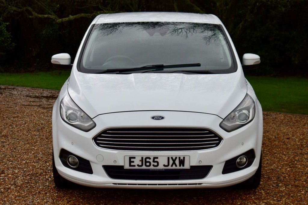 Used Ford S-Max 2015 for sale - 77288264: Photo 2