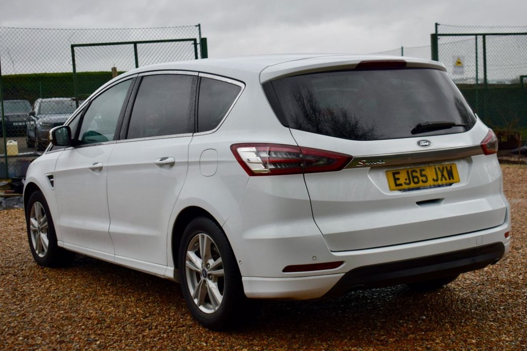 Used Ford S-Max 2015 for sale - 77288264: Photo 8