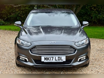 Used Ford Mondeo 2017 for sale - 76248542: Photo 2