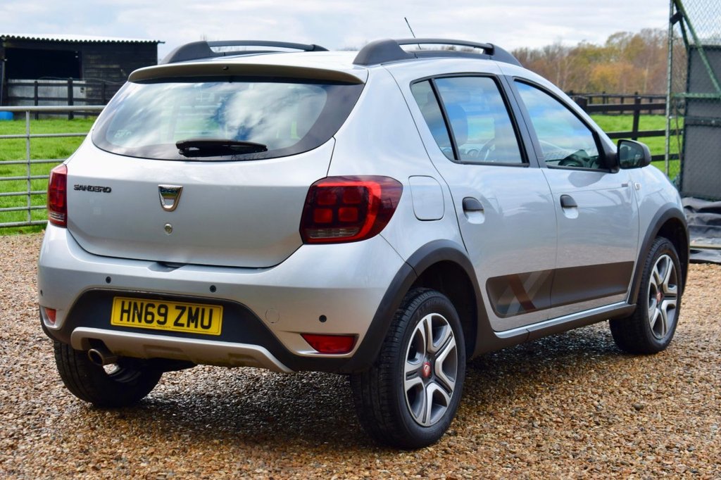 Used Dacia Sandero Stepway 2019 for sale - 76610282: Photo 14