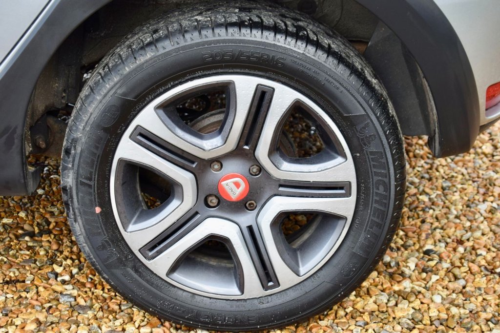 Used Dacia Sandero Stepway 2019 for sale - 76610282: Photo 21