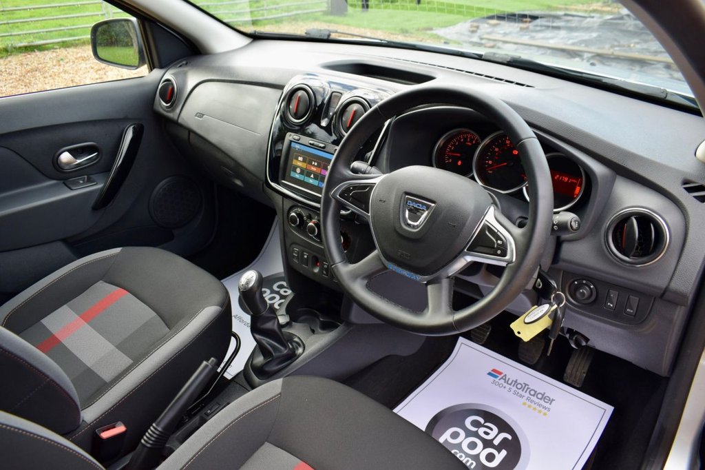 Used Dacia Sandero Stepway 2019 for sale - 76610282: Photo 25