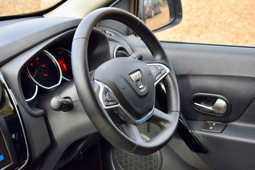 Used Dacia Sandero Stepway 2019 for sale - 76610282: Photo 34