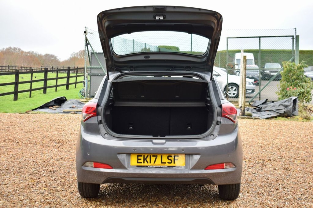 Used Hyundai i20 2017 for sale - 76900791: Photo 11