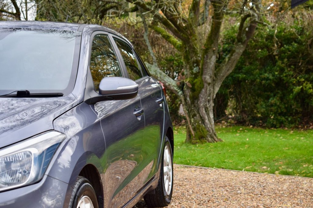 Used Hyundai i20 2017 for sale - 76900791: Photo 18