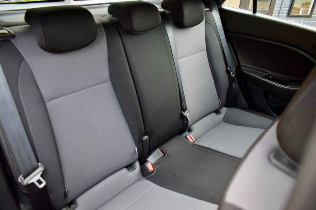 Used Hyundai i20 2017 for sale - 76900791: Photo 28