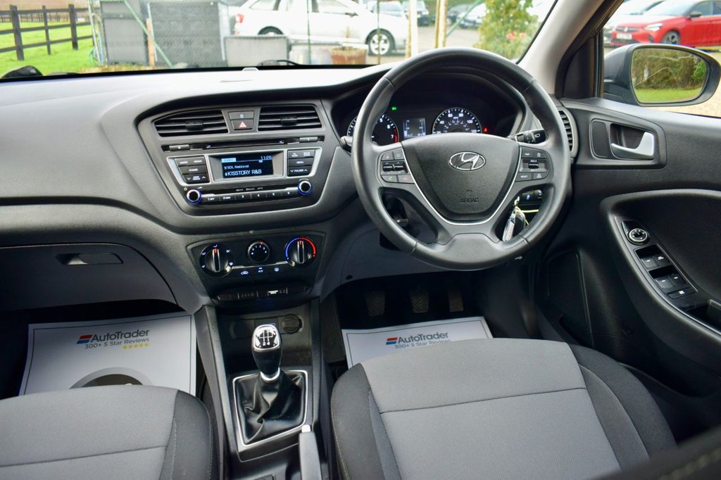 Used Hyundai i20 2017 for sale - 76900791: Photo 37