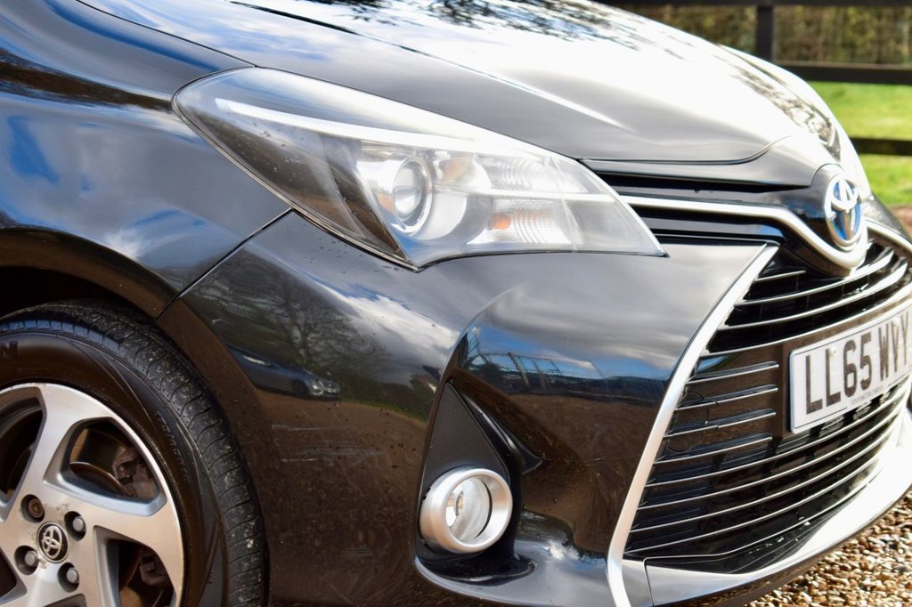 Used Toyota Yaris 2015 for sale - 76950363: Photo 16