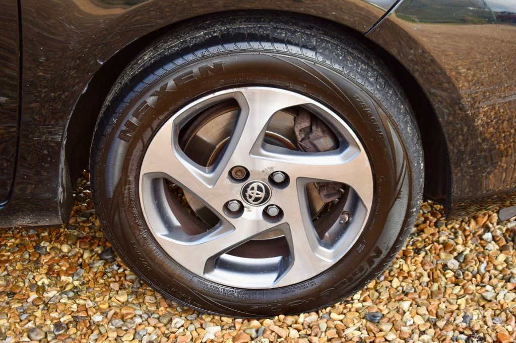 Used Toyota Yaris 2015 for sale - 76950363: Photo 20