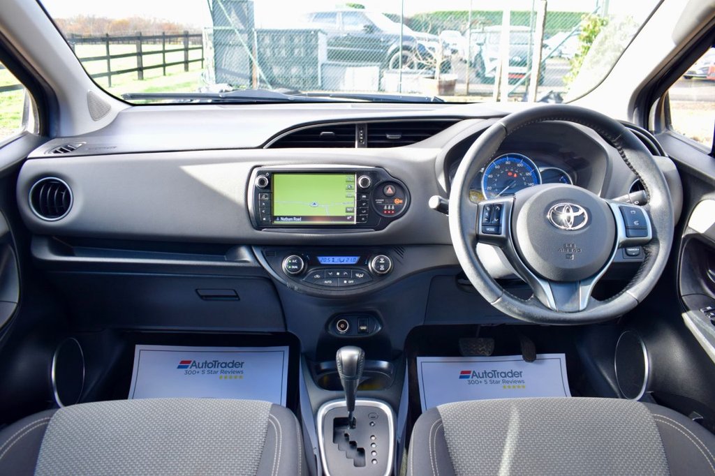 Used Toyota Yaris 2015 for sale - 76950363: Photo 39