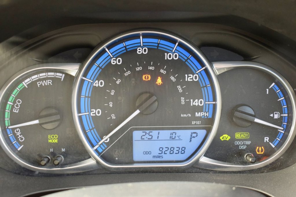 Used Toyota Yaris 2015 for sale - 76950363: Photo 43