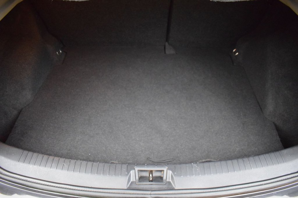 Used Nissan Qashqai 2014 for sale - 77038350: Photo 12