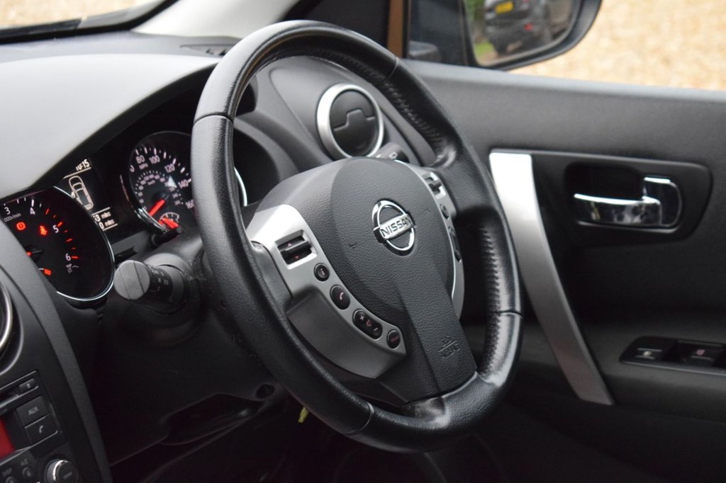 Used Nissan Qashqai 2014 for sale - 77038350: Photo 38