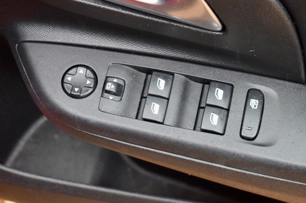 Used Vauxhall Corsa 2022 for sale - 76731221: Photo 18