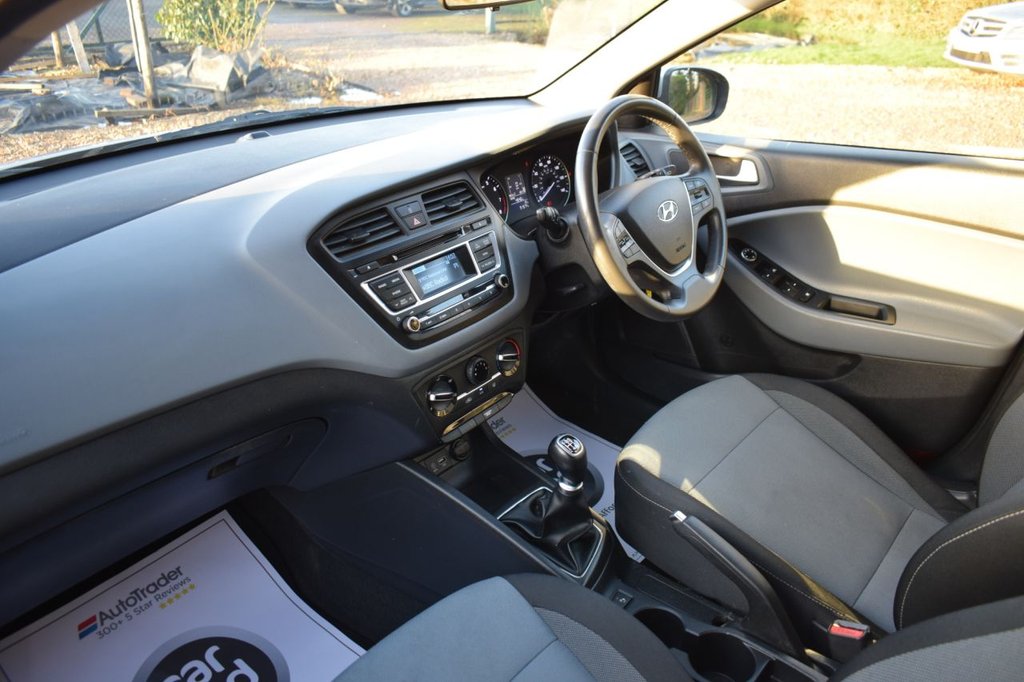 Used Hyundai i20 2017 for sale - 77014431: Photo 33