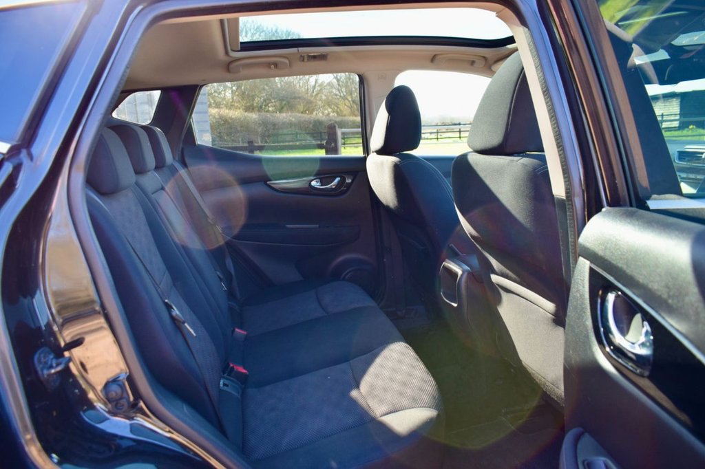 Used Nissan Qashqai 2014 for sale - 77557757: Photo 40