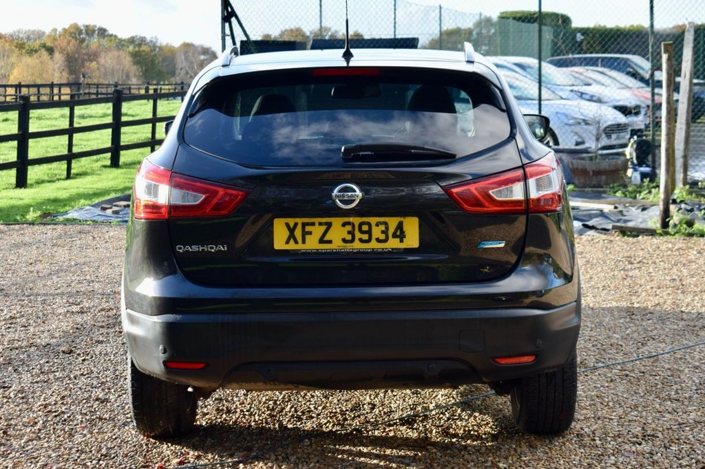 Used Nissan Qashqai 2015 for sale - 76536153: Photo 10