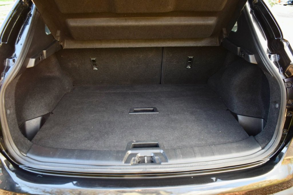 Used Nissan Qashqai 2015 for sale - 76536153: Photo 12