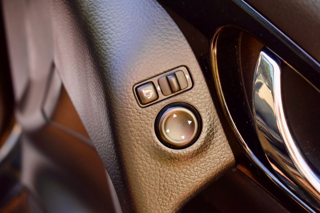 Used Nissan Qashqai 2015 for sale - 76536153: Photo 26